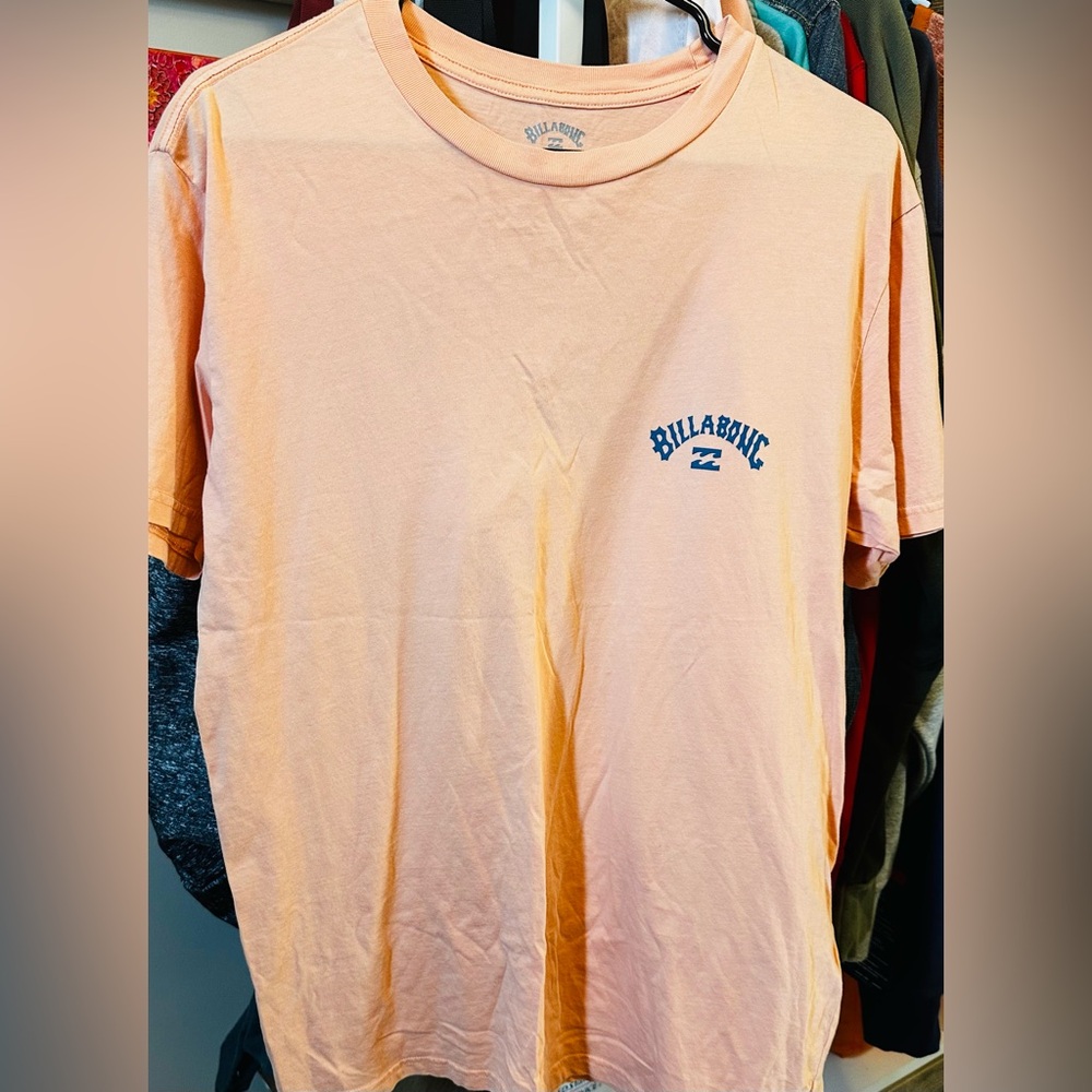 Billabong Peach Short Sleeve Tee with Blue Logo